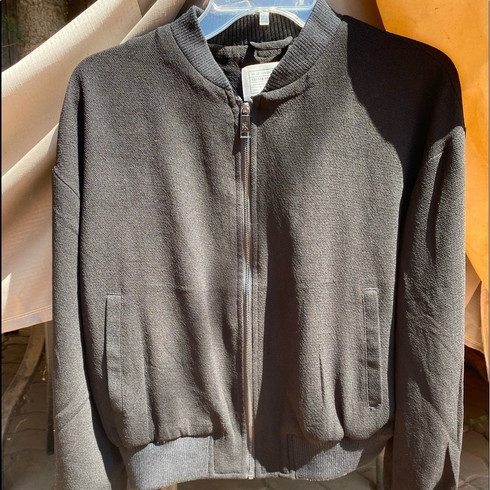Full picture of this Cotton On Black bomber!